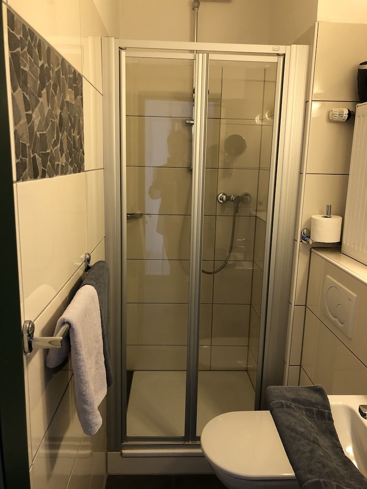 Hotel Baccara 58/59