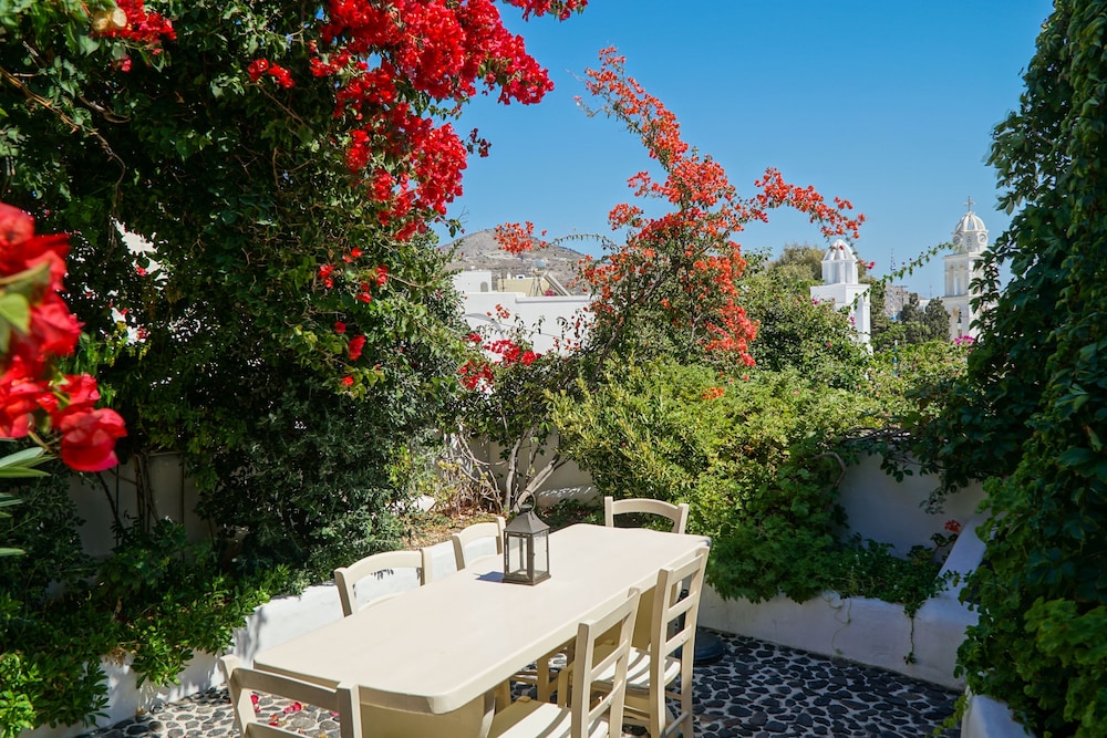Santorini Heritage Villas &amp; Mansions 31/50