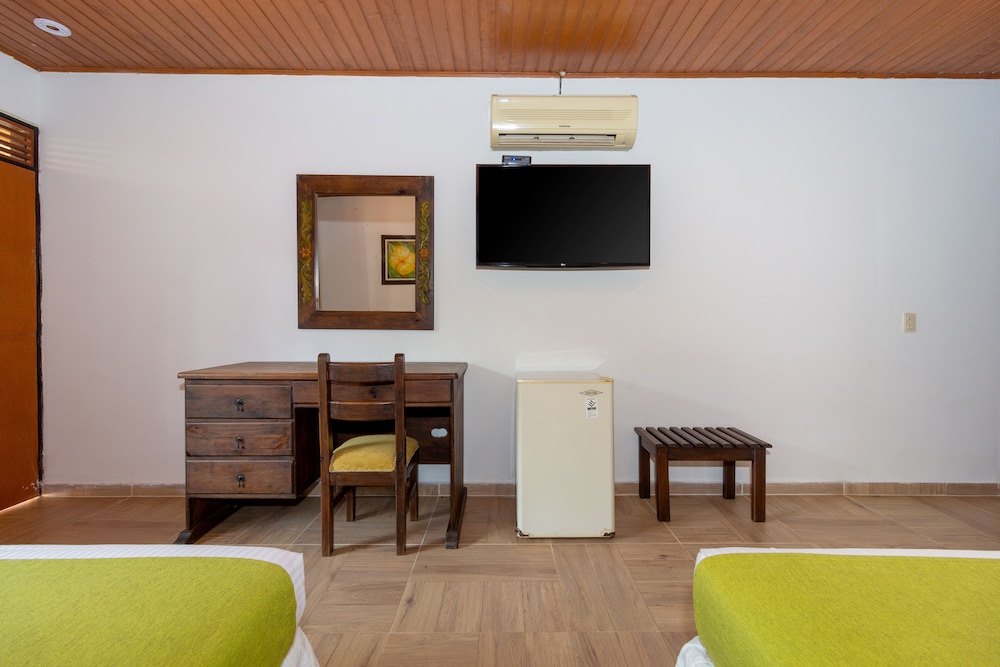 Hotel Campestre La Potra 25/50