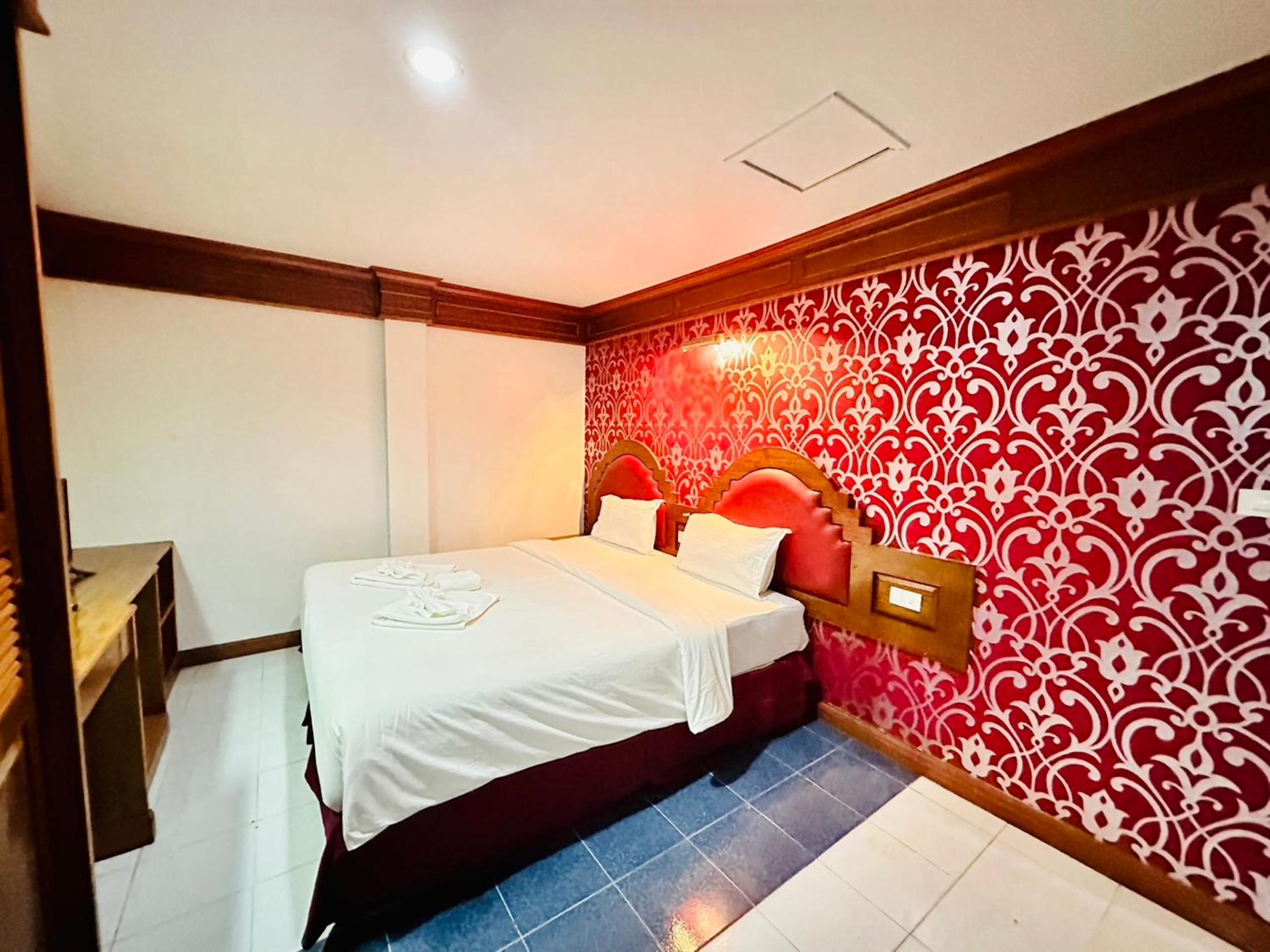 غرفة عائلية، Lime Hotel Patong 4/10