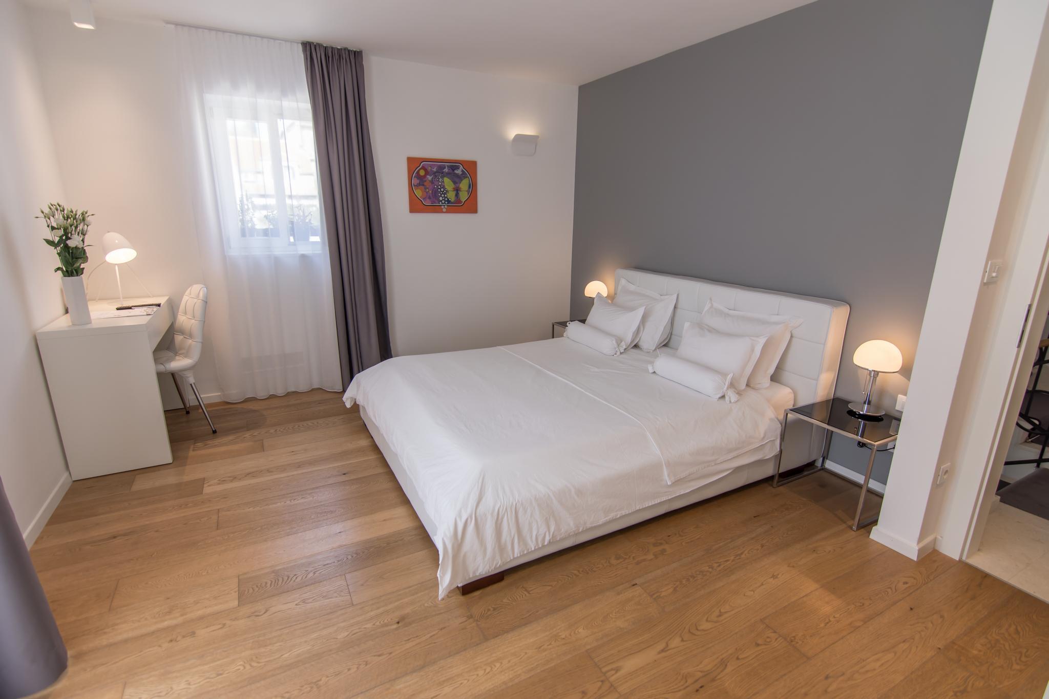 COMFORT, DOUBLE BED, BALCONY