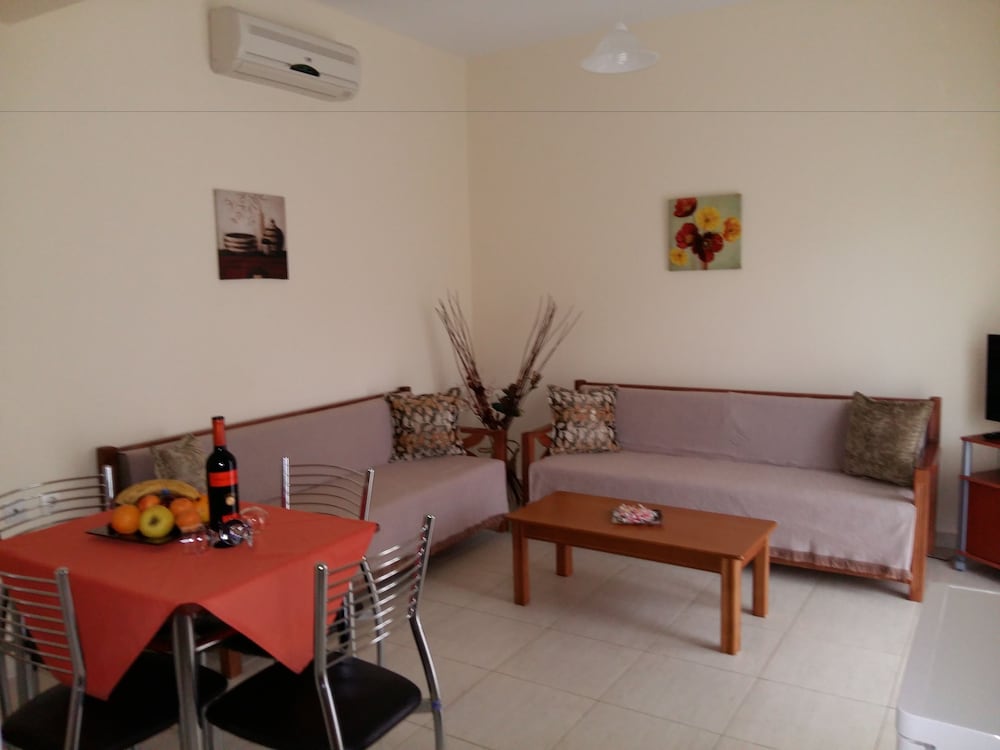 Pavloudis Apartments 23/50