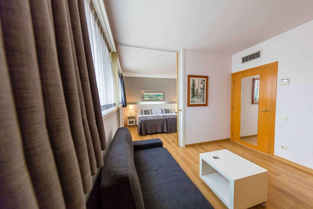 Aparthotel Atenea Barcelona 41/78
