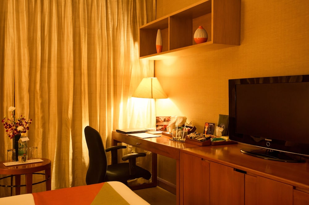 Ellaa Hotel 47/58