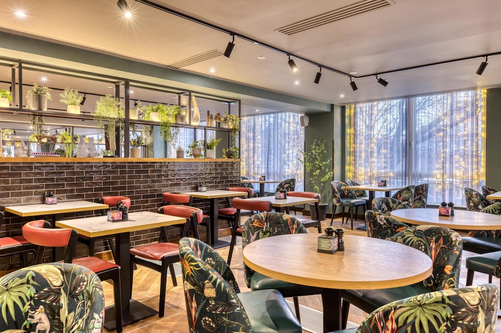 Premier Inn Reading Gateway 41/50