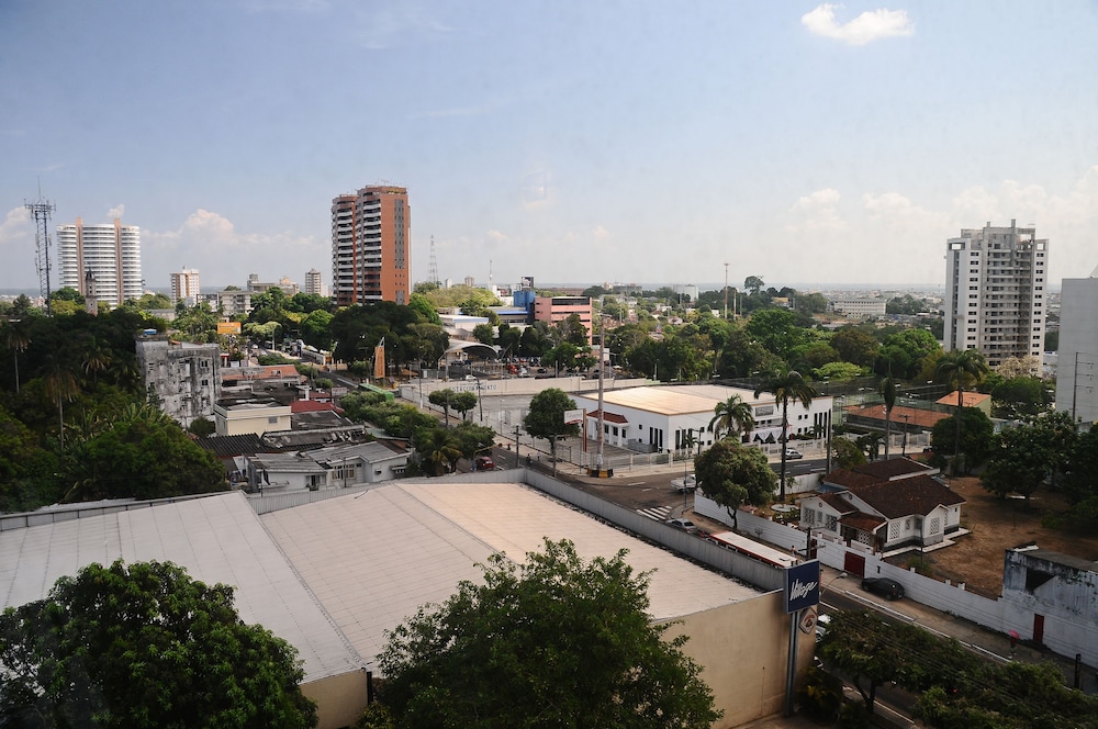 Mercure Manaus Hotel 68/72