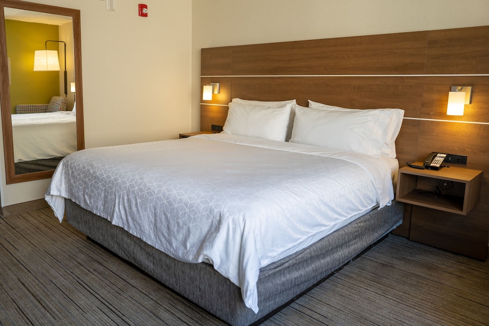 Holiday Inn Express Boston 26/63