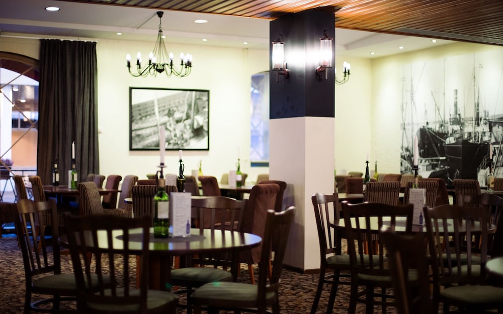 restaurant-cafeteria