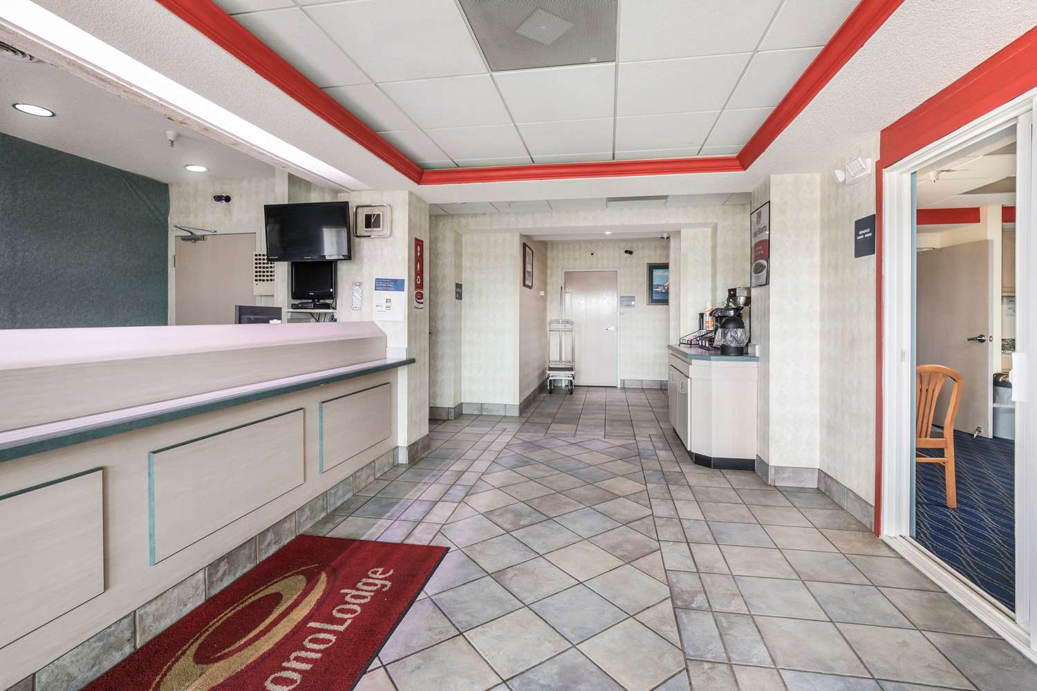 Econo Lodge Morristown West 6/19