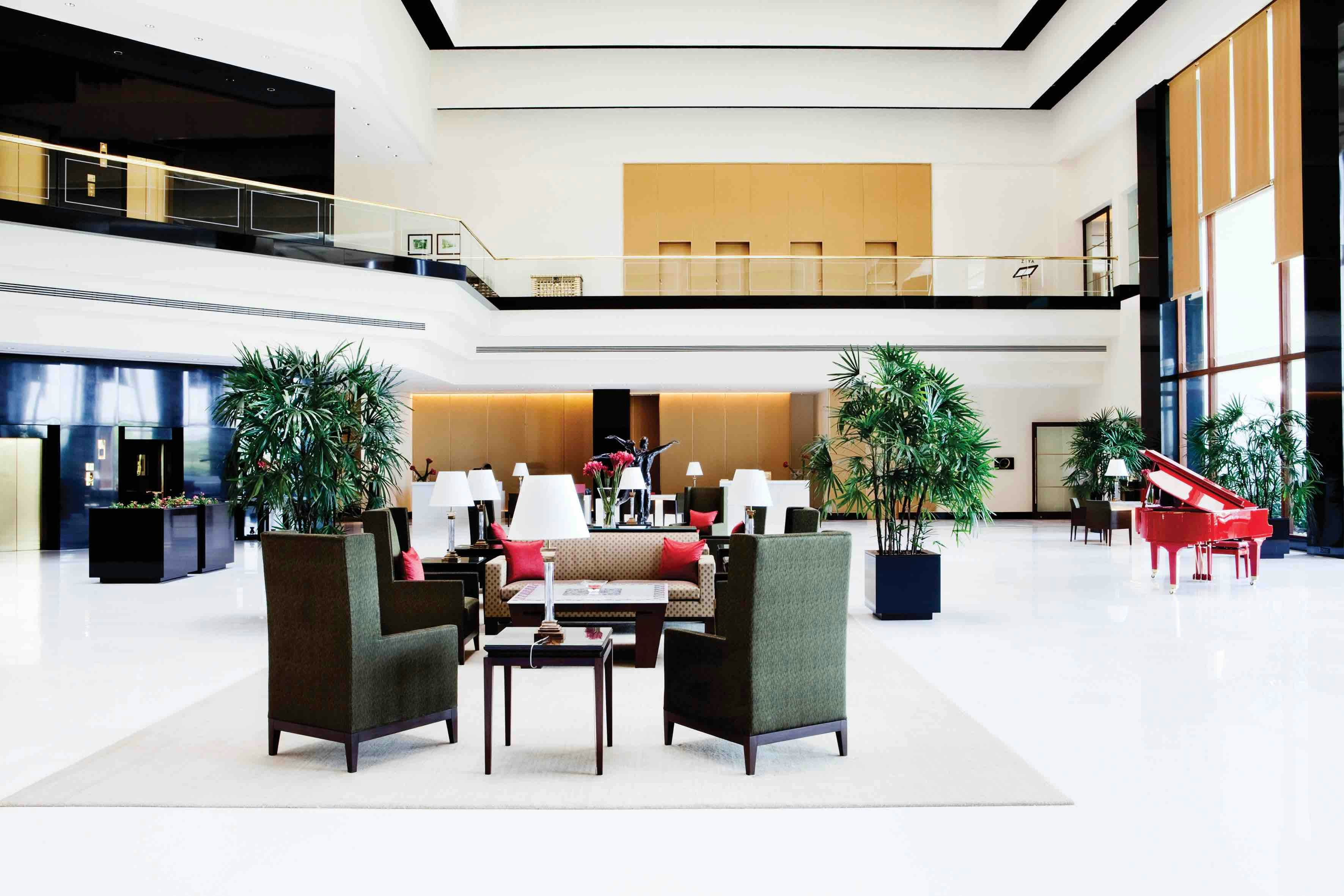 The Oberoi Mumbai 39/61