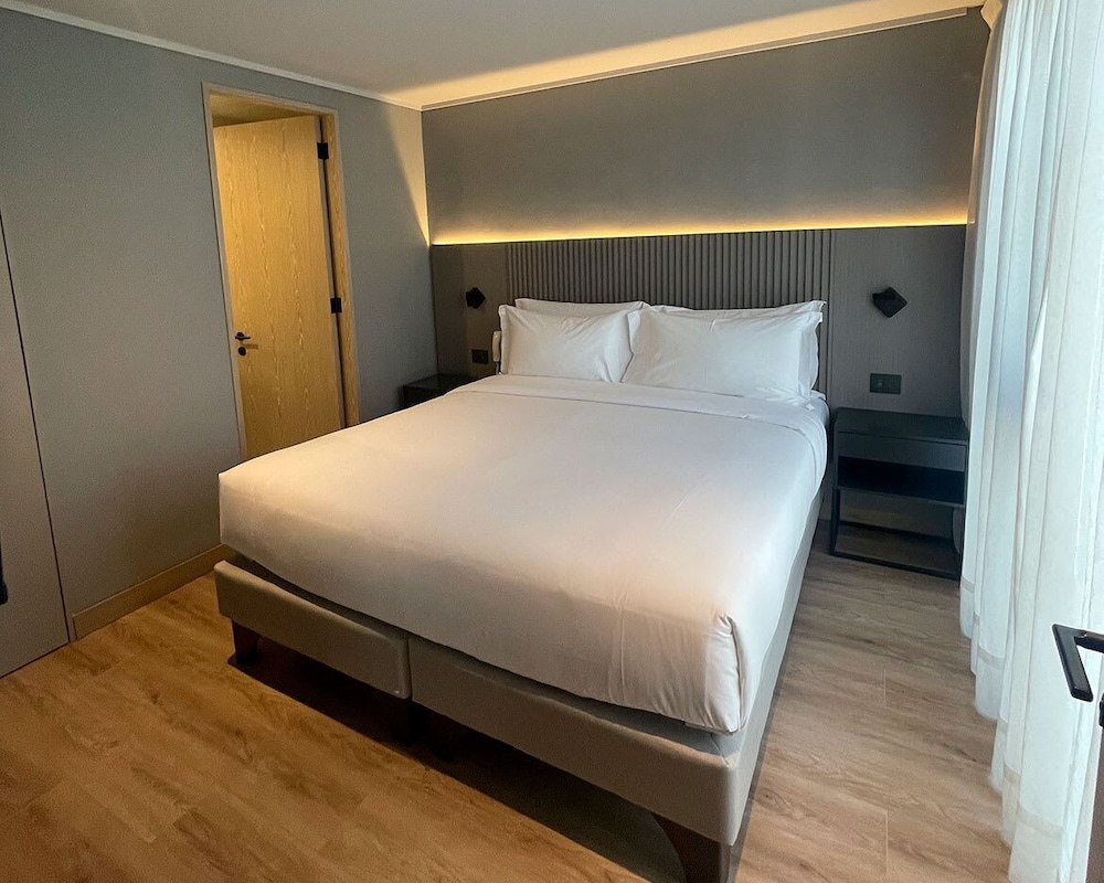 One Manquehue Aparthotel 11/31