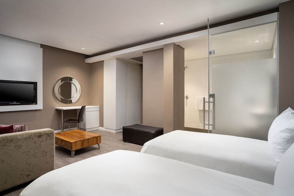 Protea Hotel Breakwater Lodge 25/79