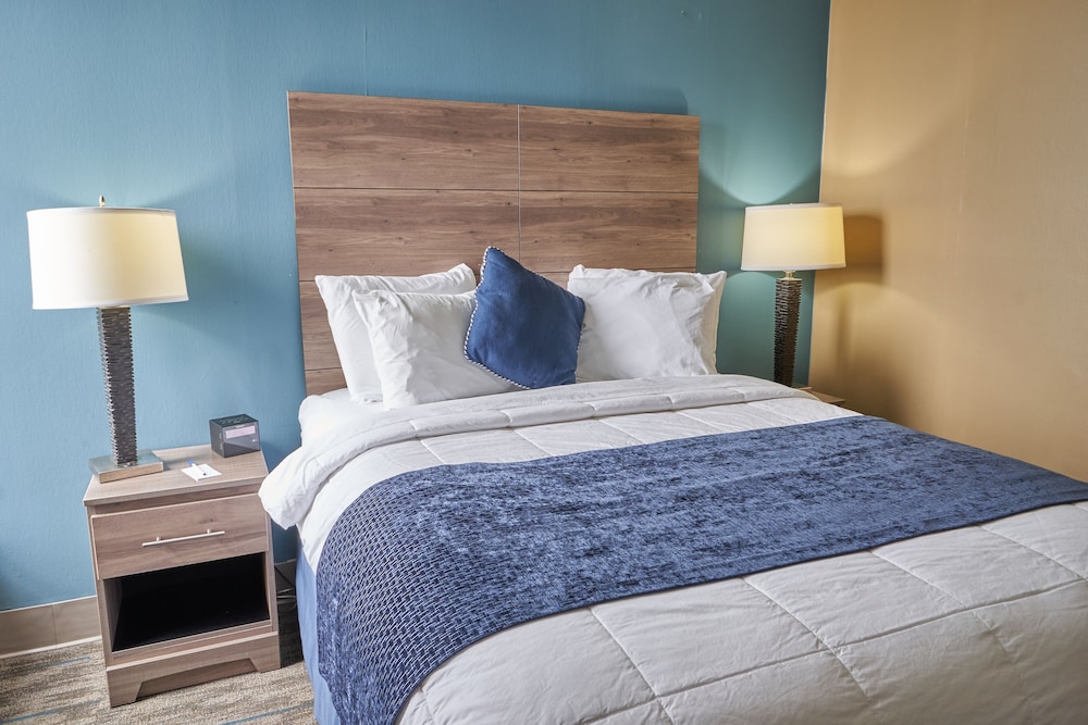 Seaport Inn And Marina 5/29