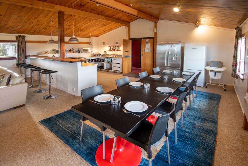 Skotel Alpine Resort 60/72