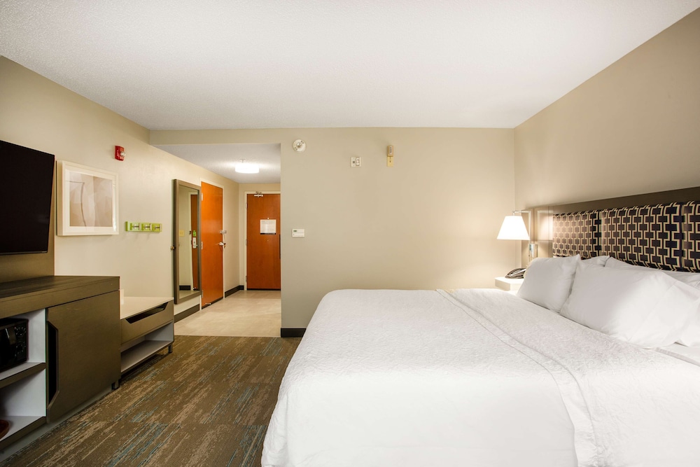 Hampton Inn Elkins 16/44