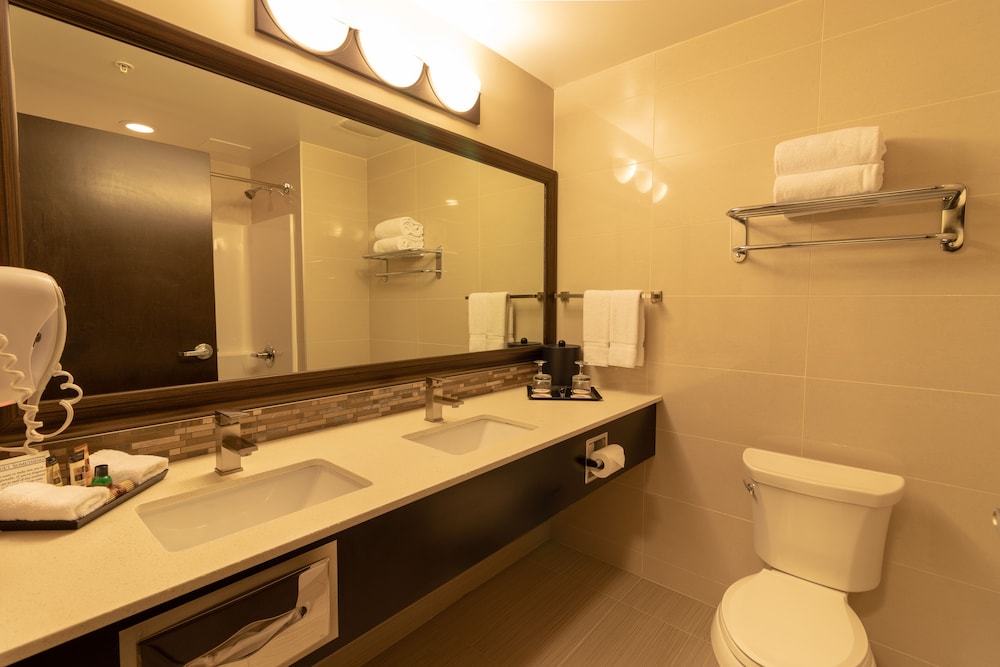 The Kanata Inns Whitecourt 16/32