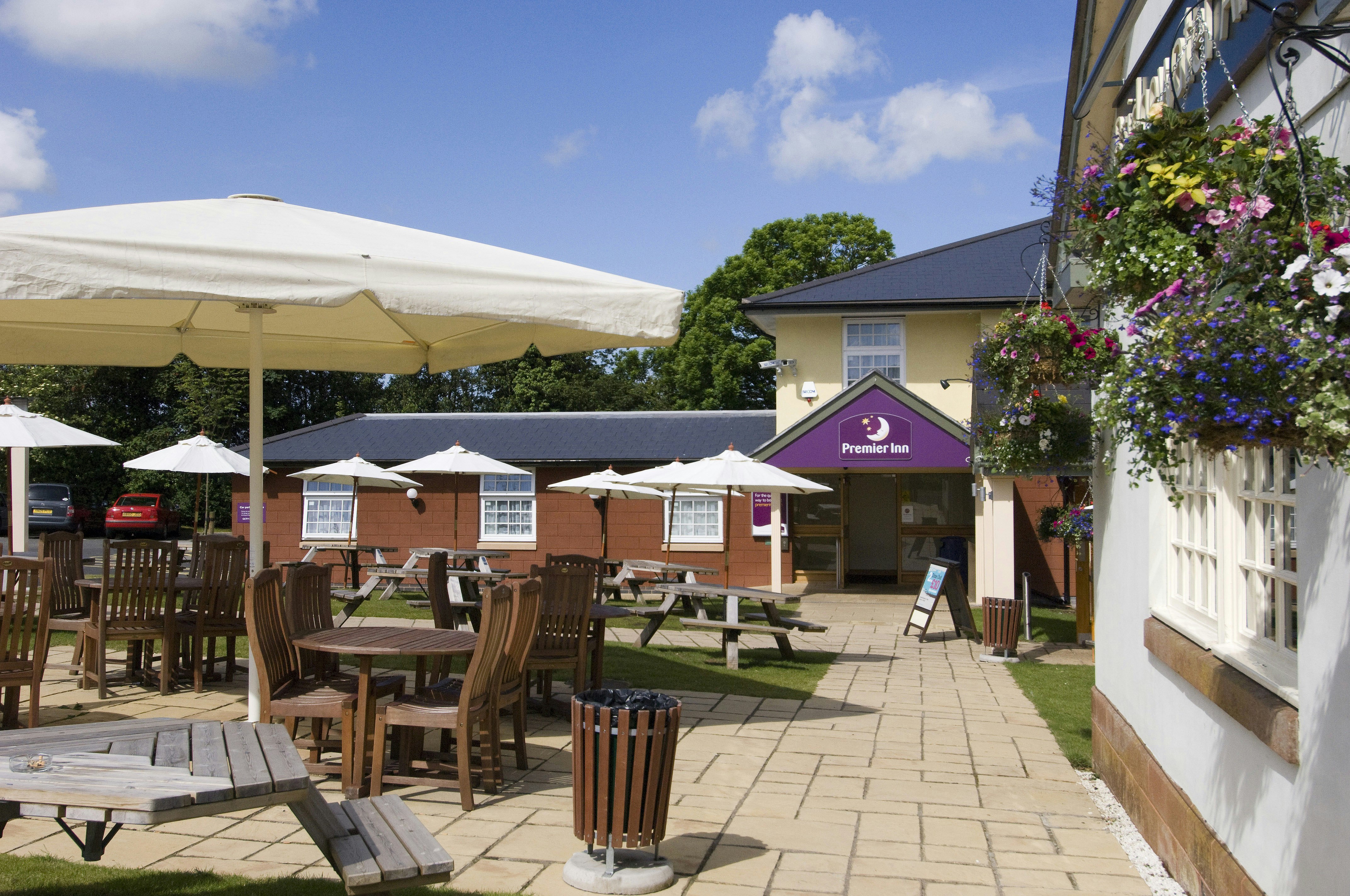 Premier Inn Shrewsbury North (Harmer Hill) in SHREWSBURY