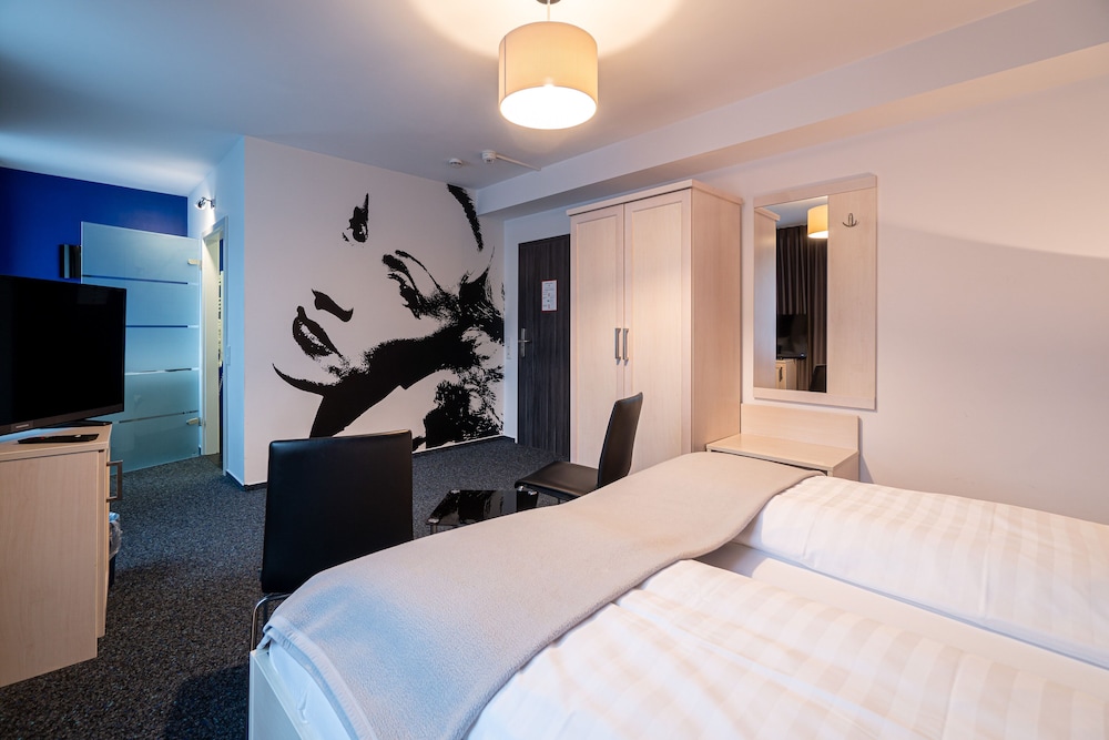 Hotel Deutscher Hof 18/48