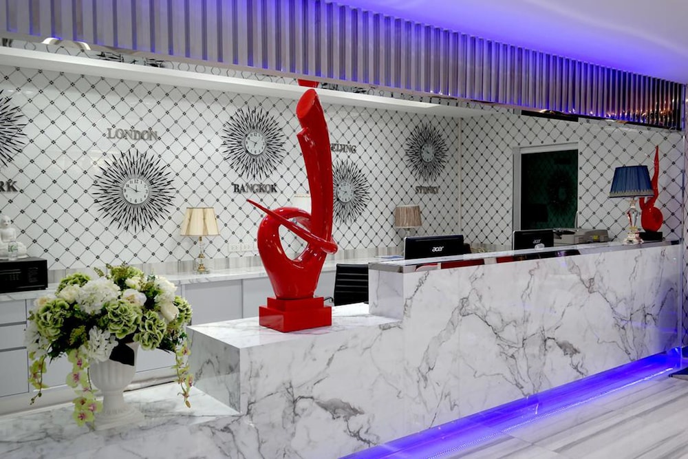 Top High Airport Link Hotel 5/47