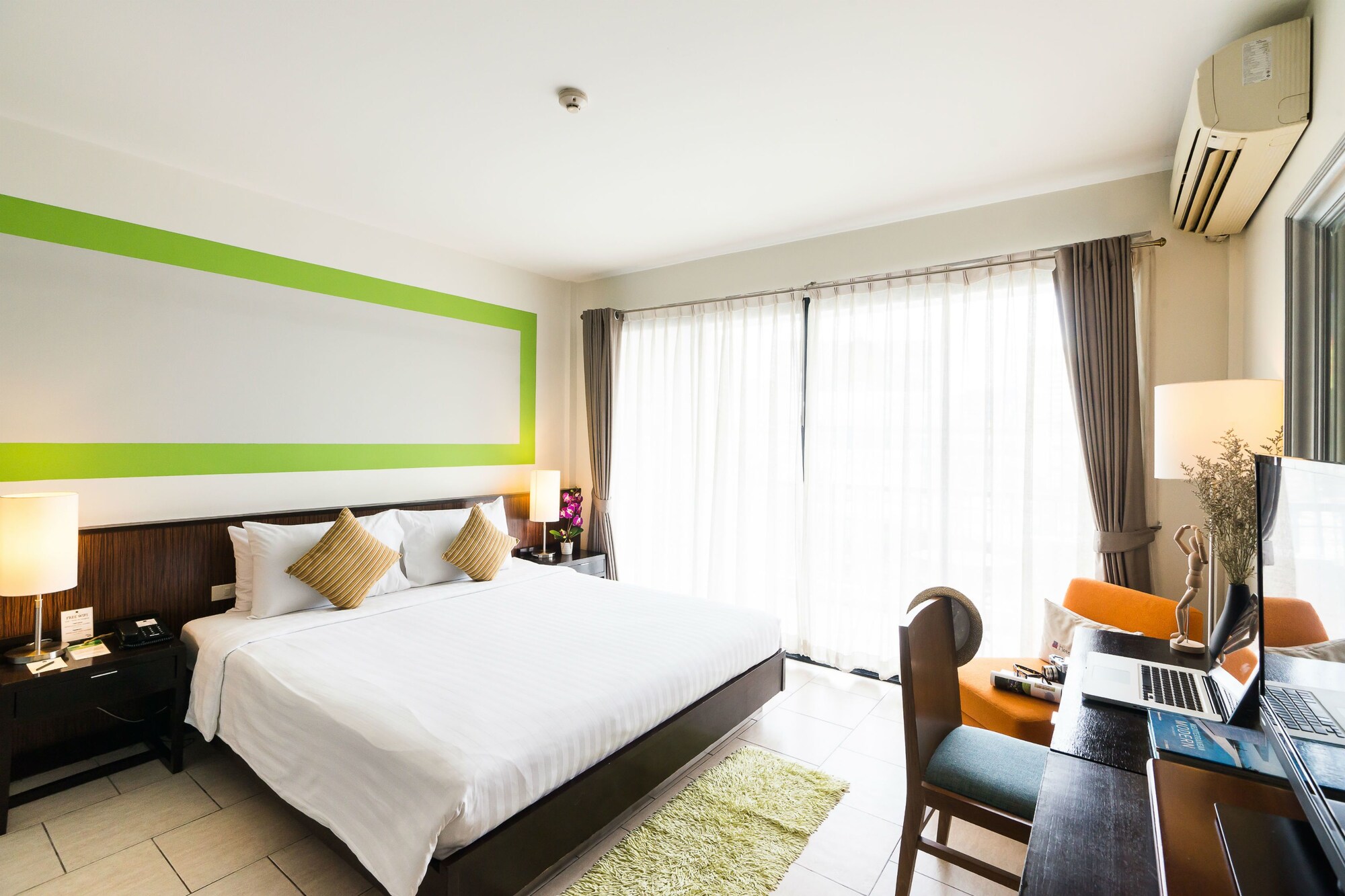 غرفة سوبيريور بسرير كينج بشرفة، Hotel De Bangkok 5/7