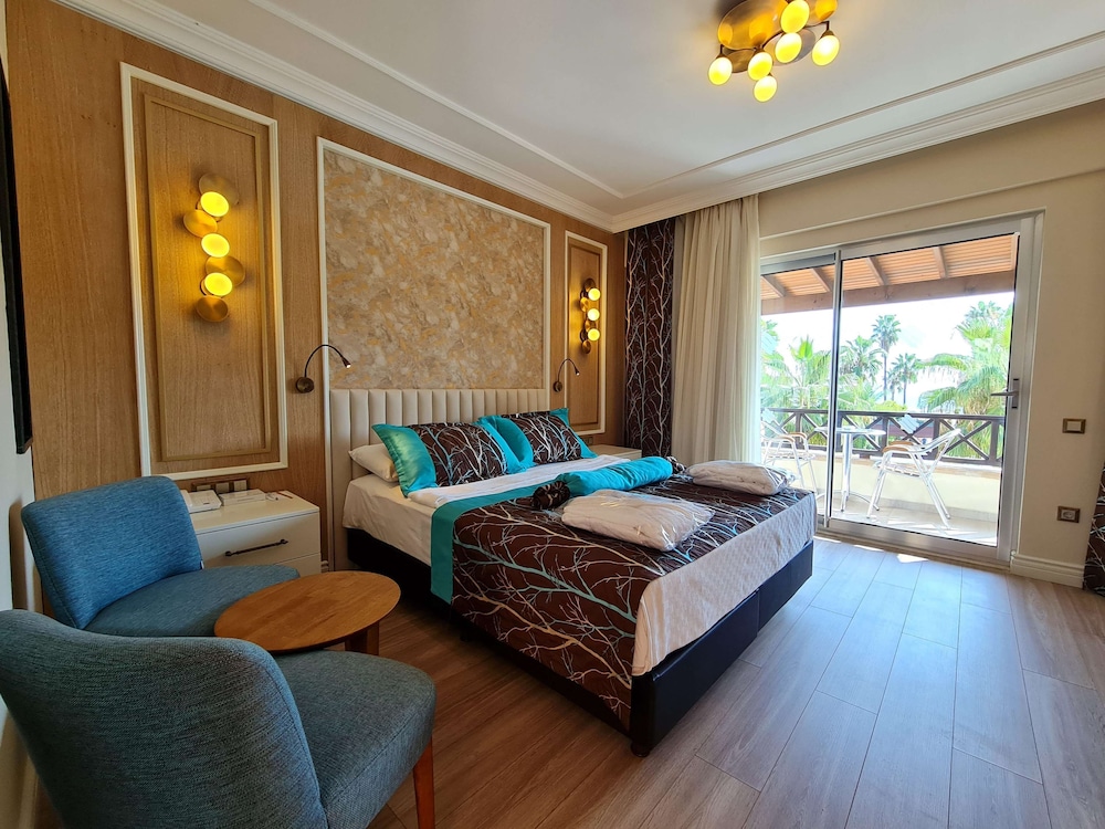 Saphir Hotel And Villas 34/90