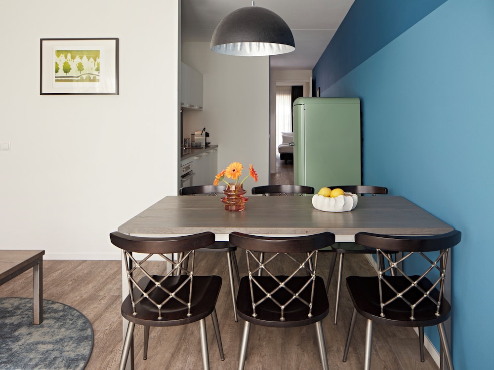 YAYS Amsterdam Prince Island by Numa 46/58