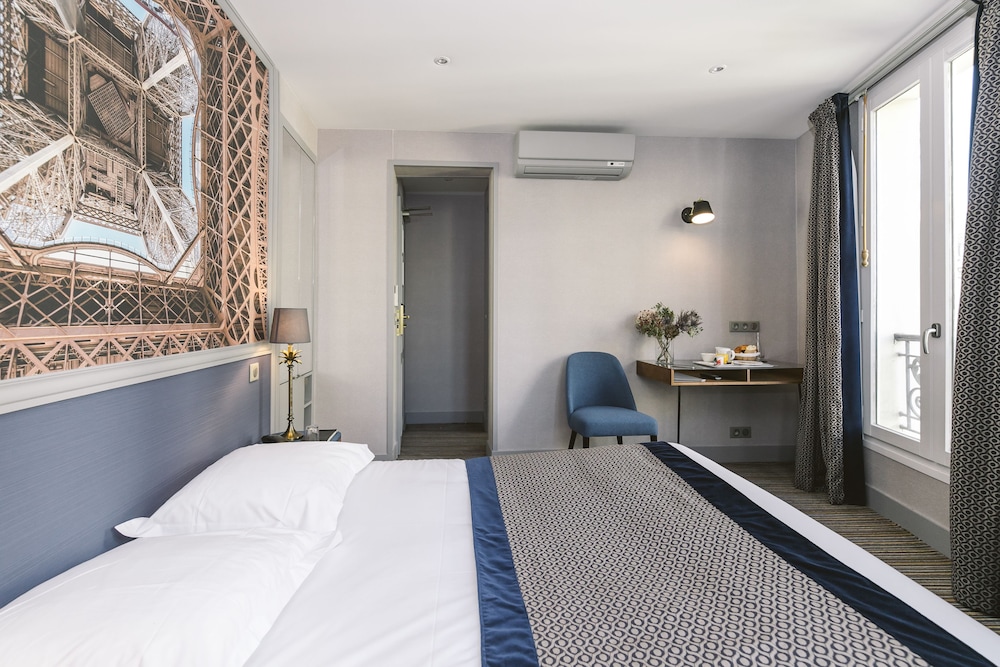 Hotel Saint Christophe 27/68