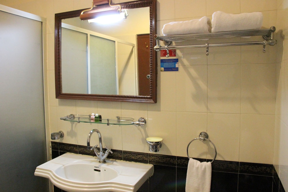 Aalankrita Resort And Convention 52/54