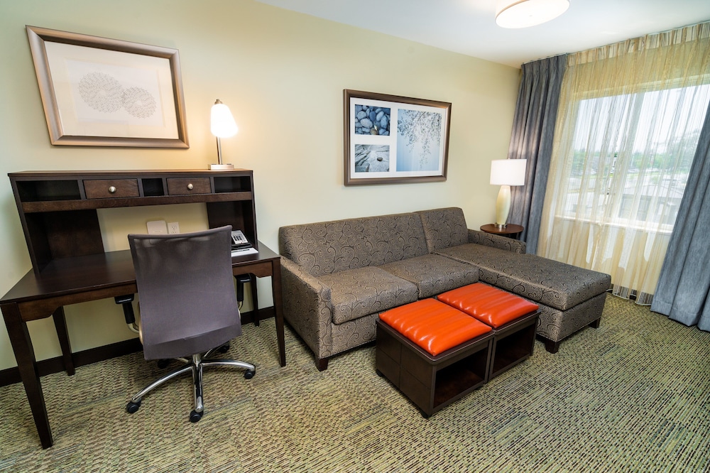 Staybridge Suites Newark - Fremont 44/54