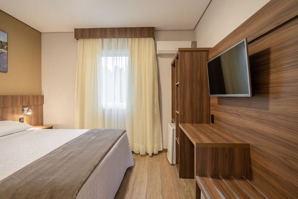 Hotel Fioreze Primo 19/68