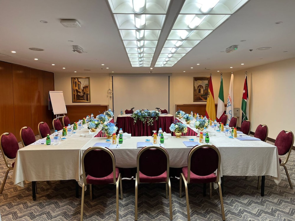 Amman Paradise Hotel 32/36