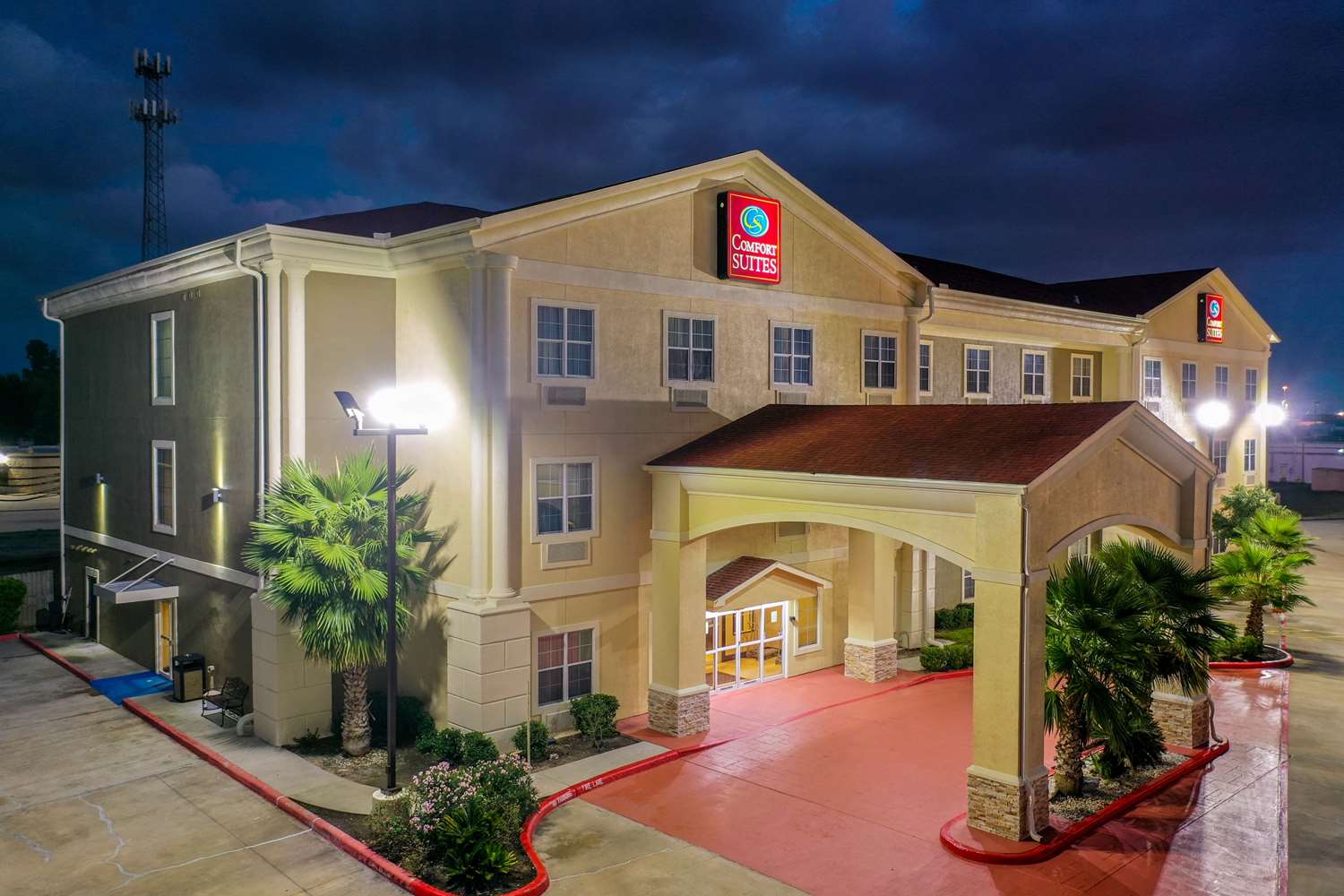 Comfort Suites Tomball Medical Center, TX 6/57