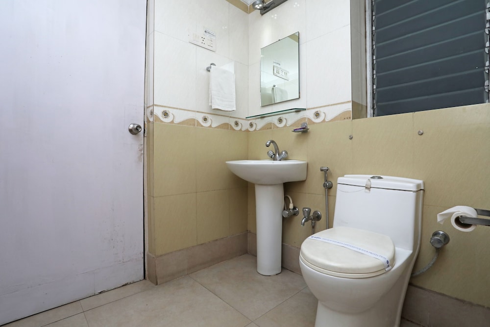Hotel Rushabh Home 46/48