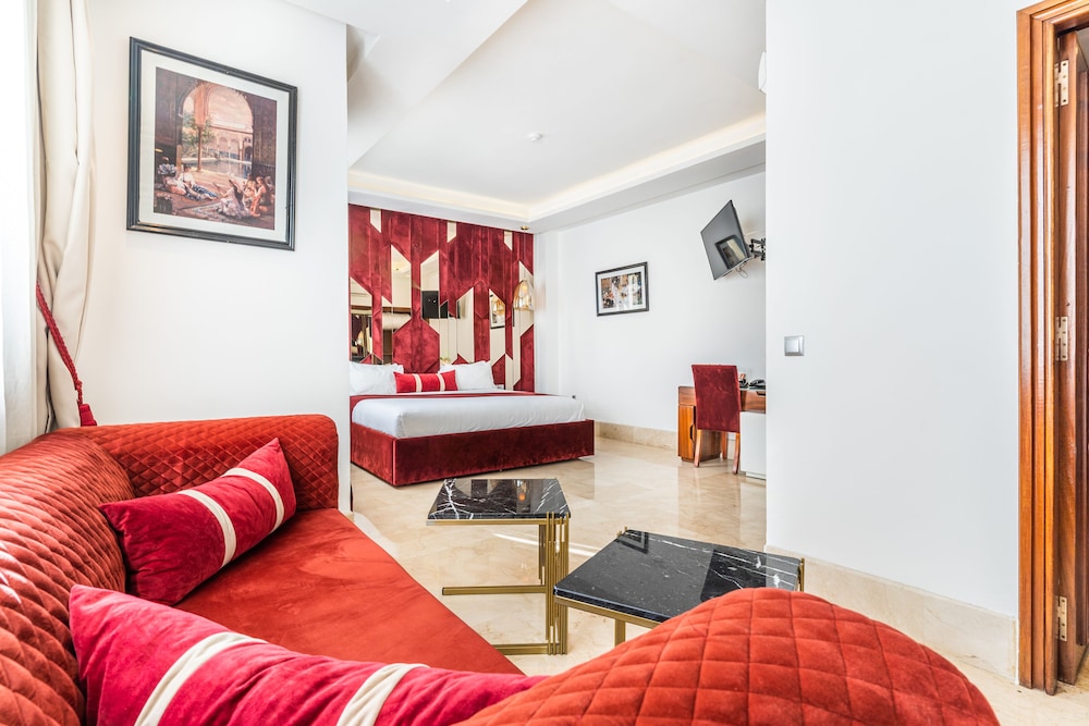 One Hotel Casablanca 30/50