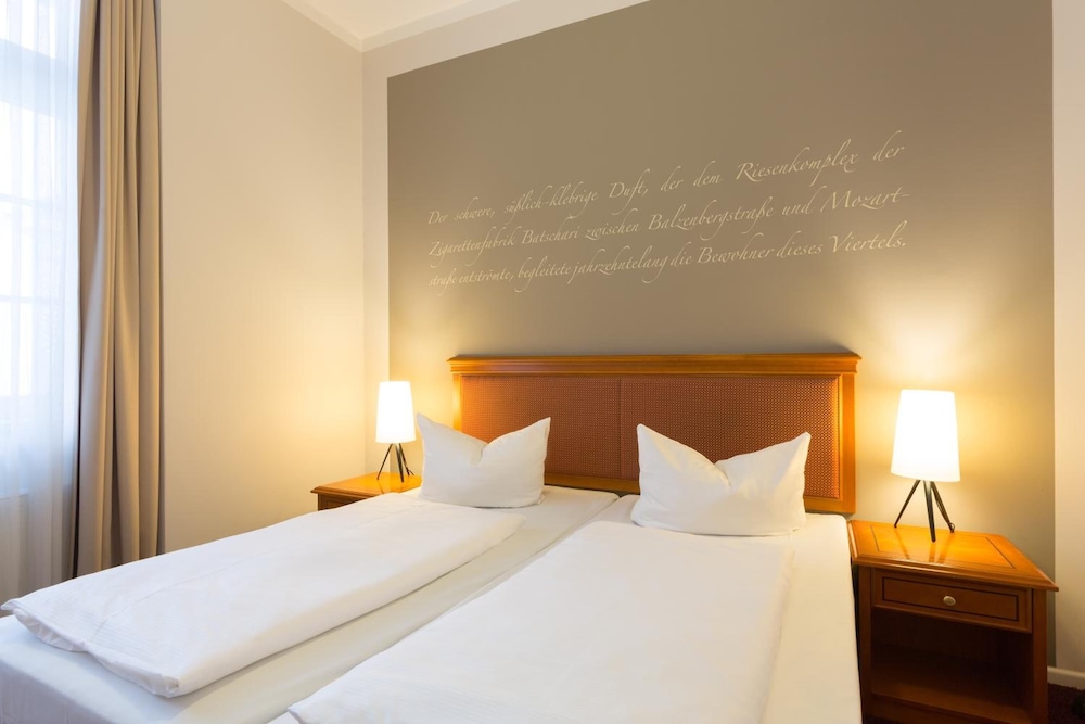 LIKESTAY Premium Baden-Baden 15/48