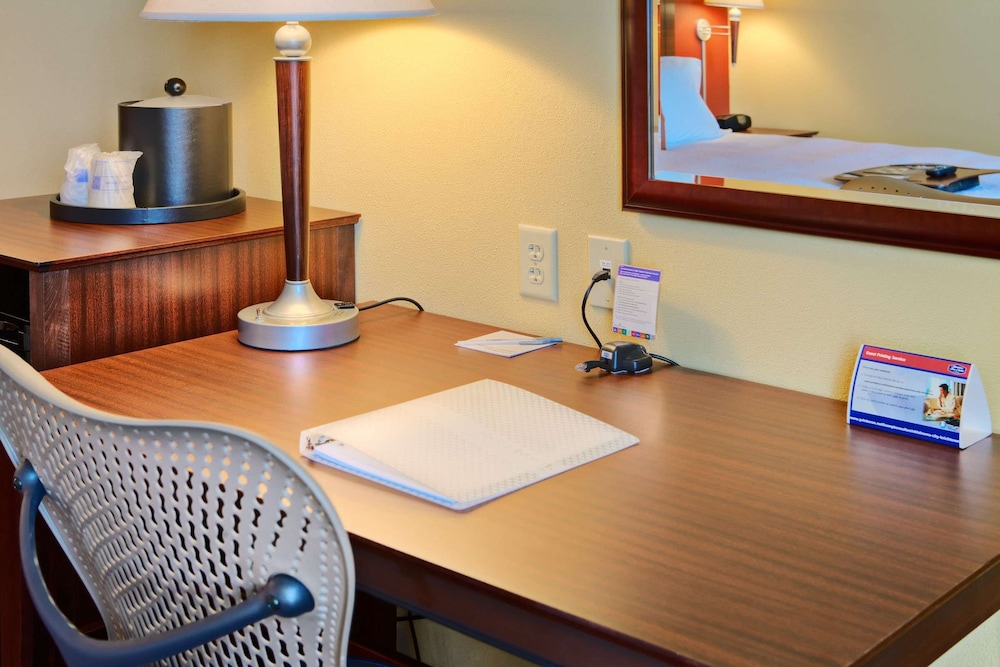 Hampton Inn And Suites By Hilton Oklahoma City Bricktown Ok 24/80