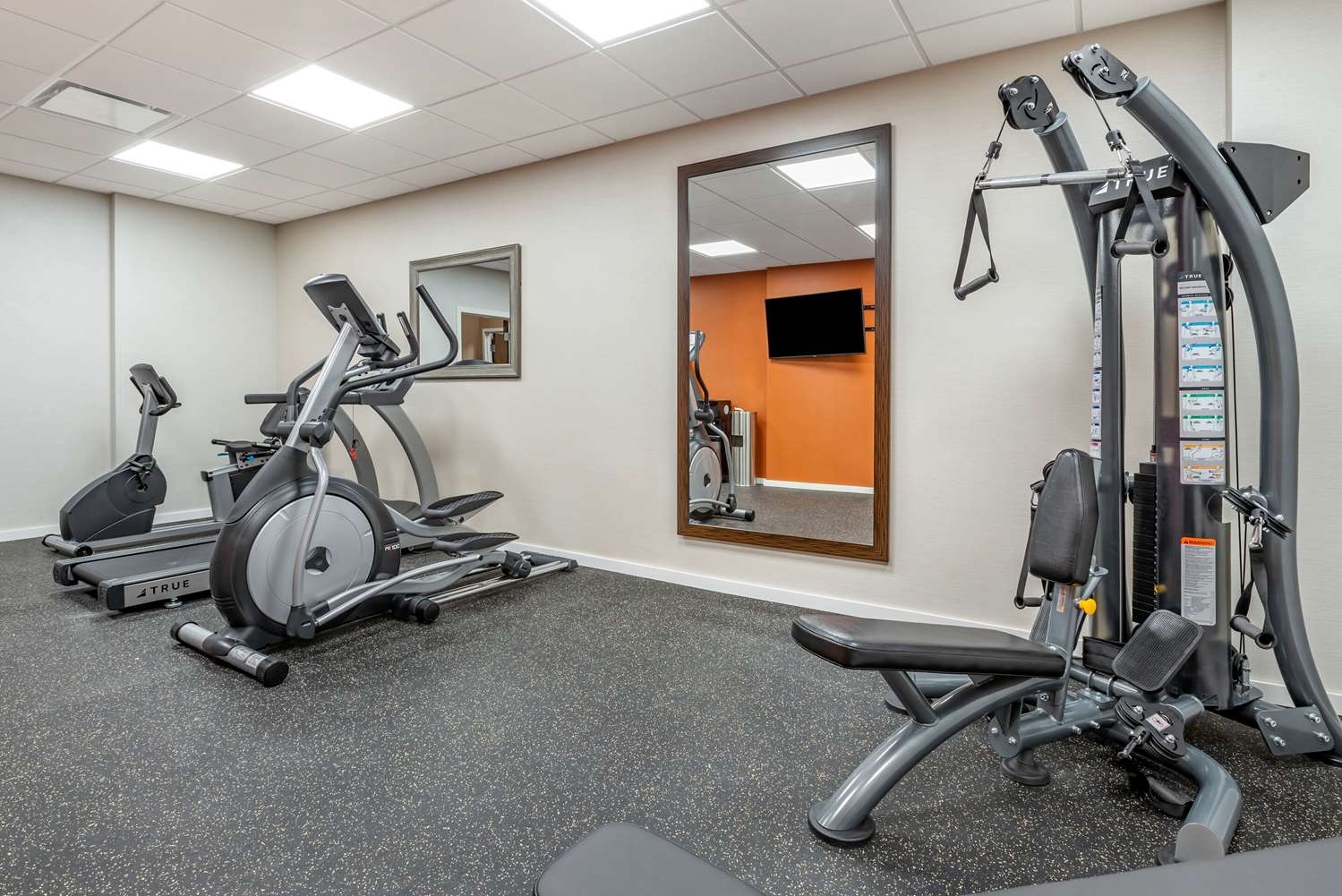 Comfort Inn Brewster 14/23