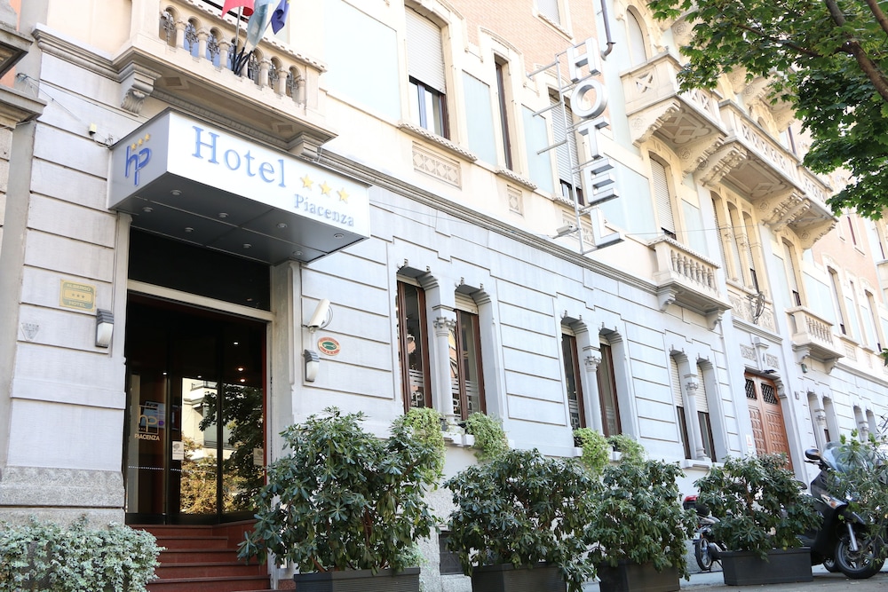 Hotel Piacenza 8/47
