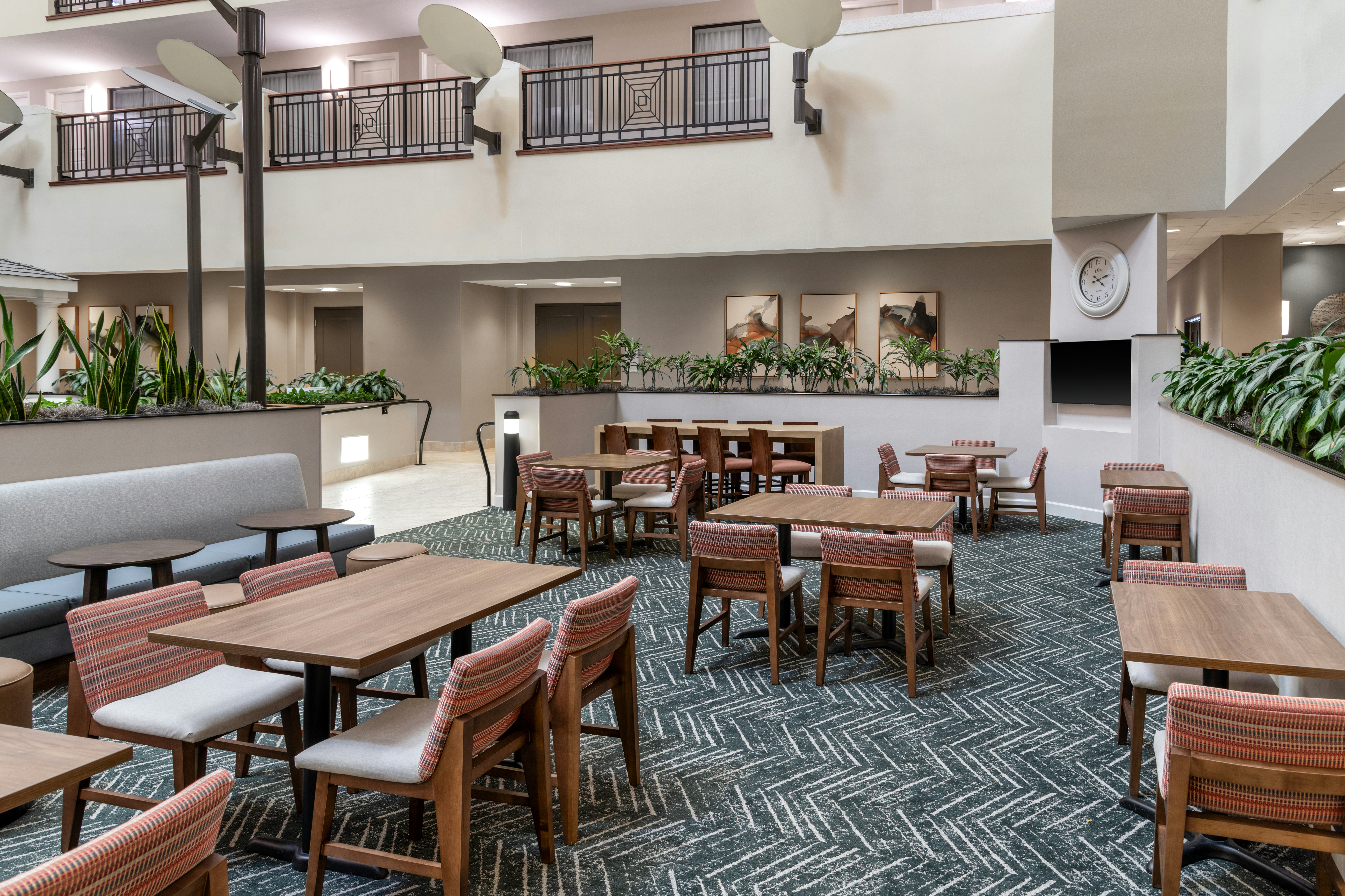 Embassy Suites by Hilton Fort Myers Estero 20/34