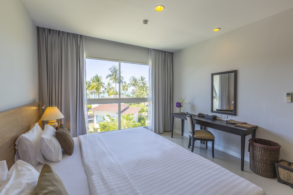 Kantary Beach Hotel 13/49