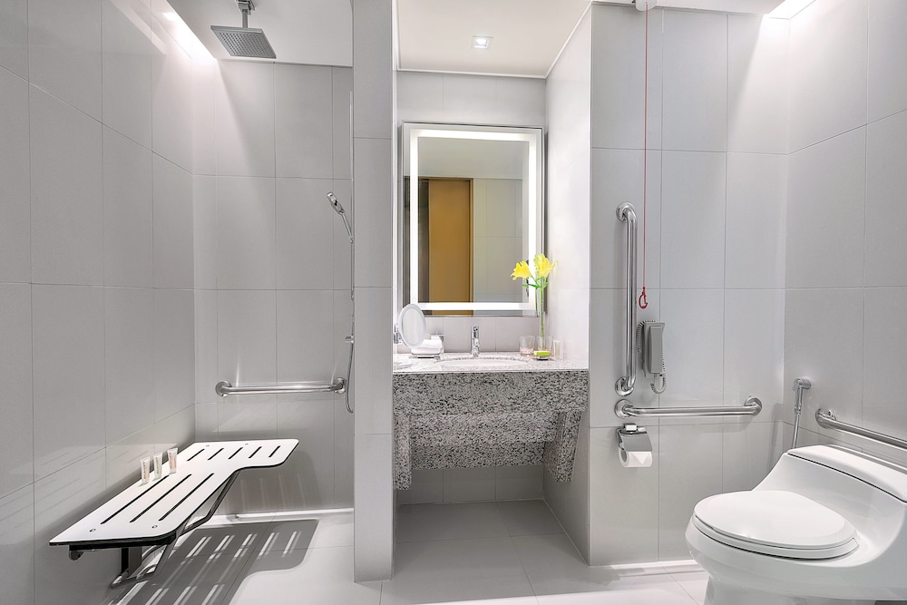 Le Meridien Bahrain City Centre 13/48
