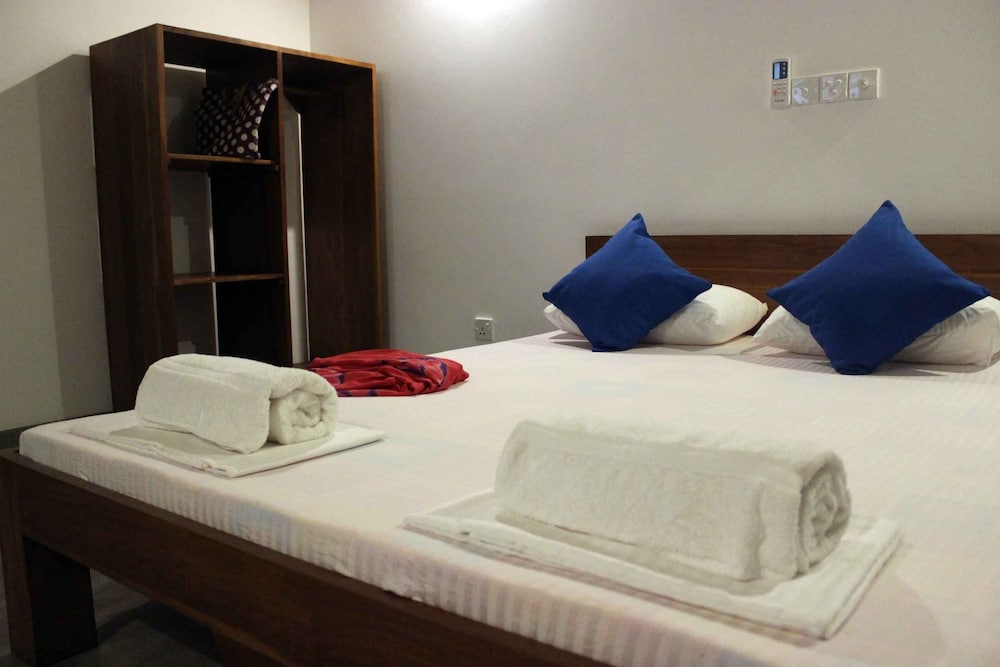 My Hostels Mirissa 8/31
