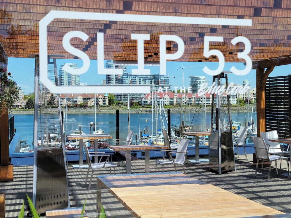 Coast Victoria Hotel Marina By Apa 33/49