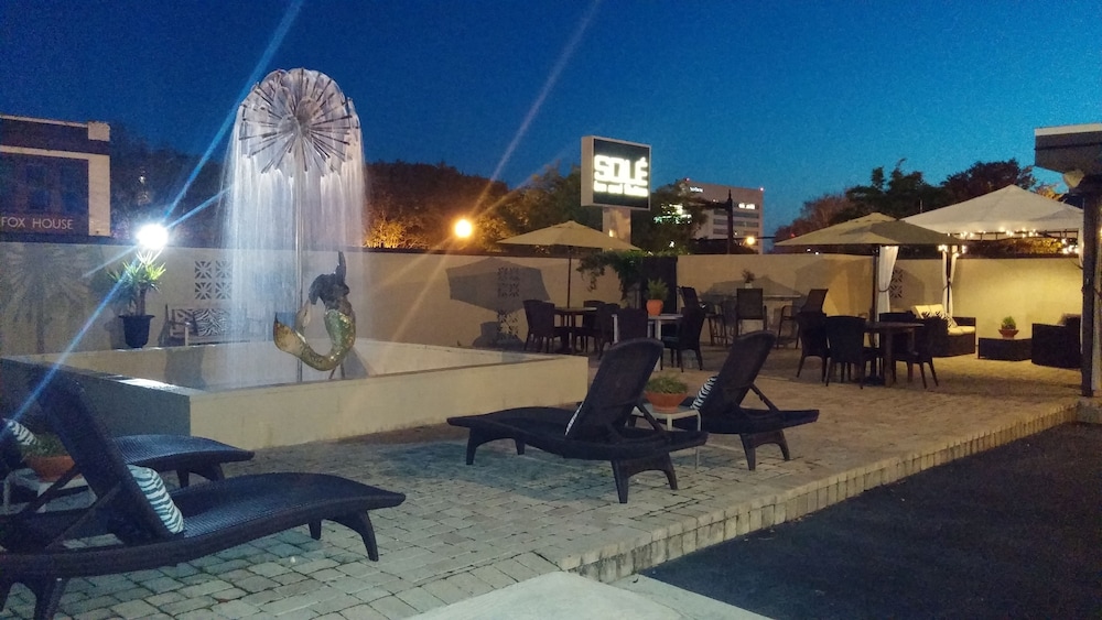 Sole Inn and Suites 30/32