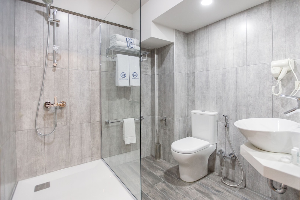 Sephia Hotel 42/44