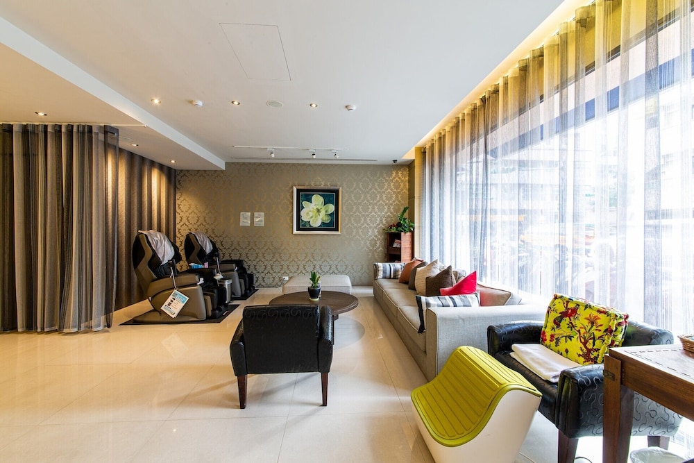Forward Hotel Taipei 64/75