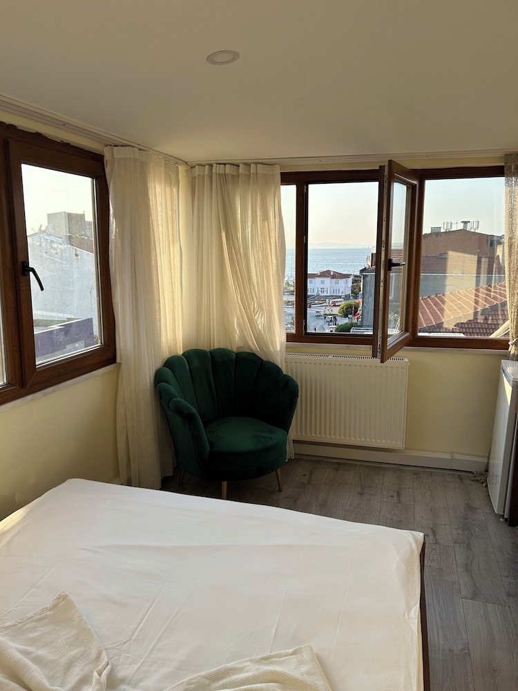 Naval Hotel Yalova 17/39