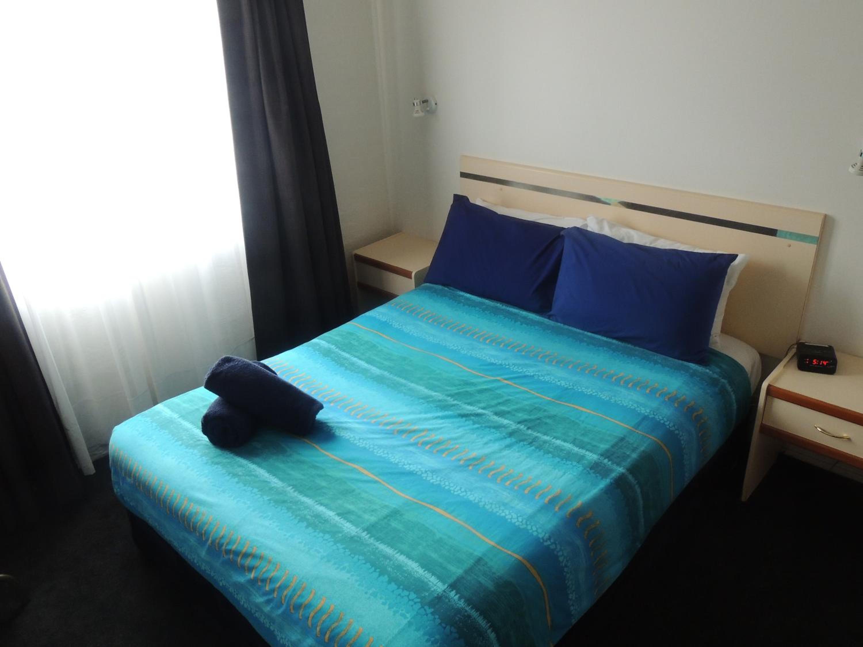 2 Bedrooms, Suite