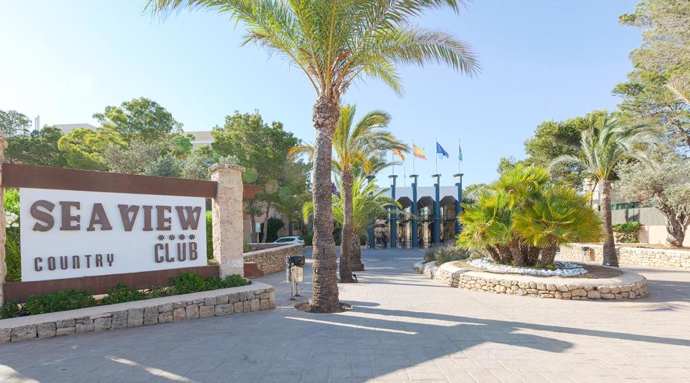 Sirenis Seaview Country Club 36/39