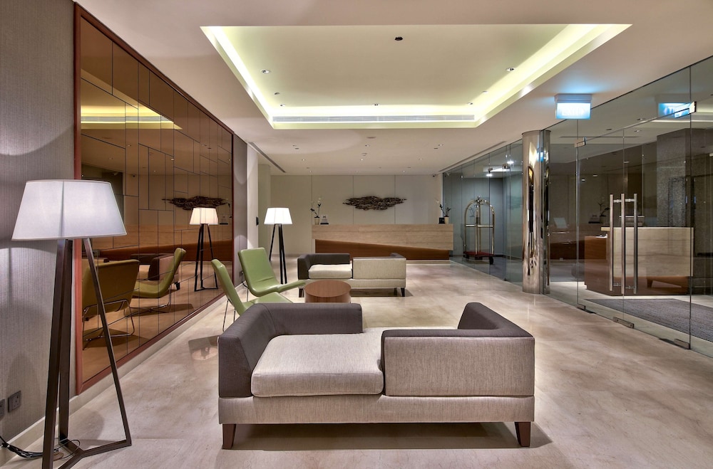 Hilton Colombo Residence 60/83